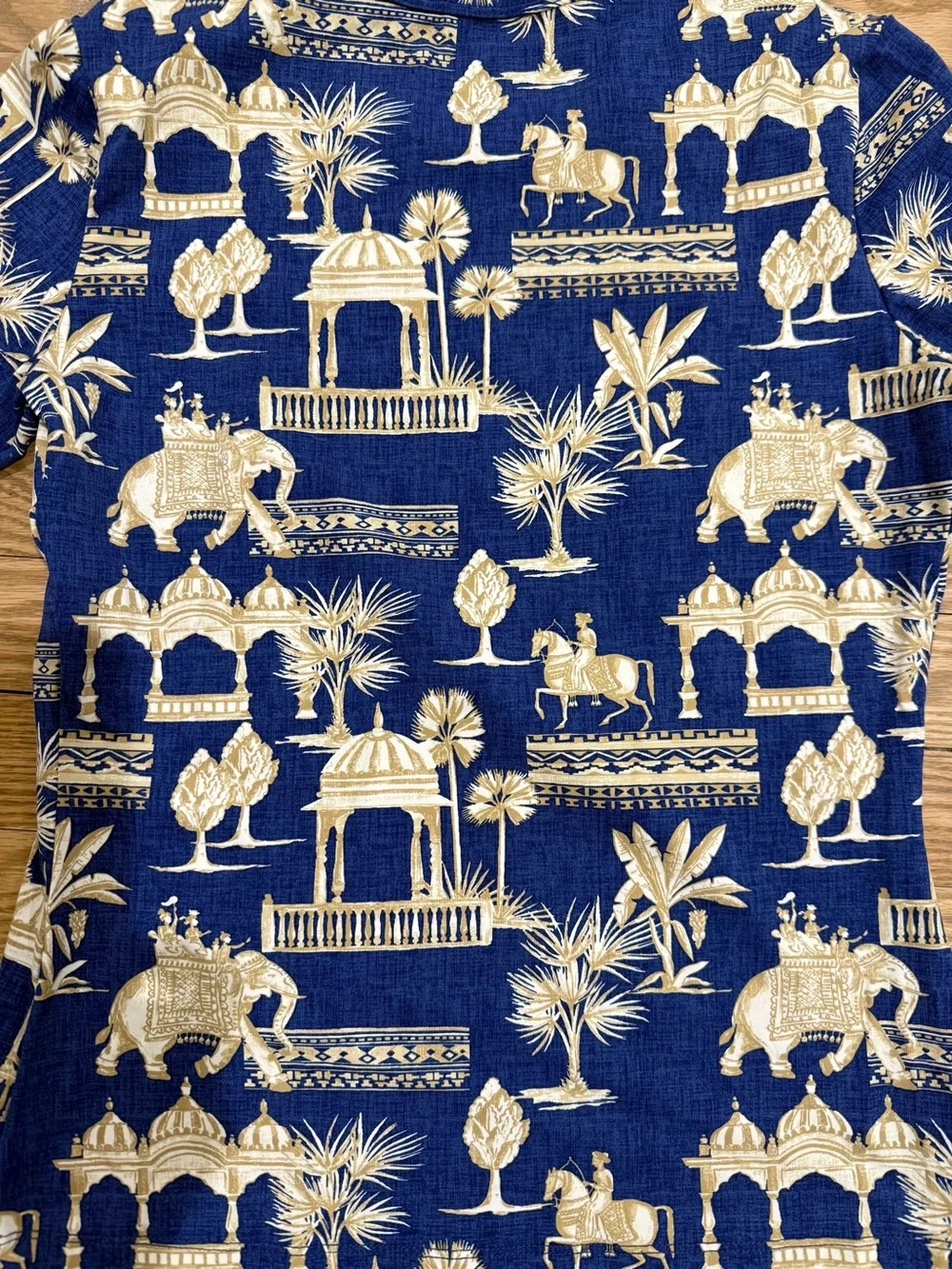 J. McLaughlin Navy Blue & Cream Printed Long Sleeve Tee - Picture 2 of 5